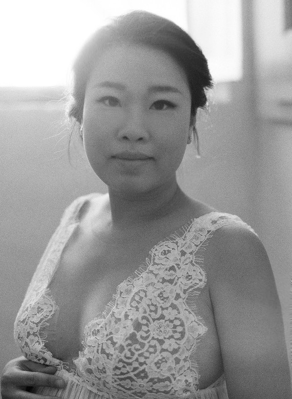 Romantic maternity photos in Italy