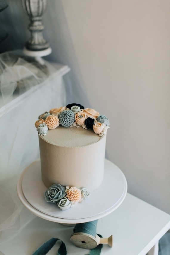 simple cinderella birthday cake