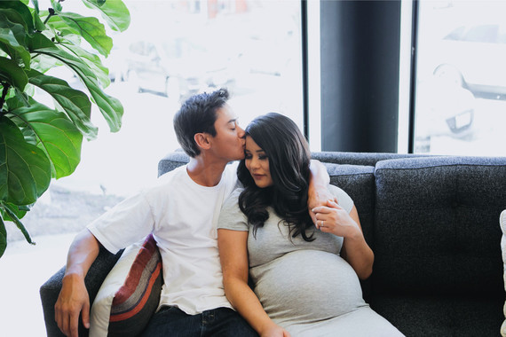 Coffee shop maternity photos