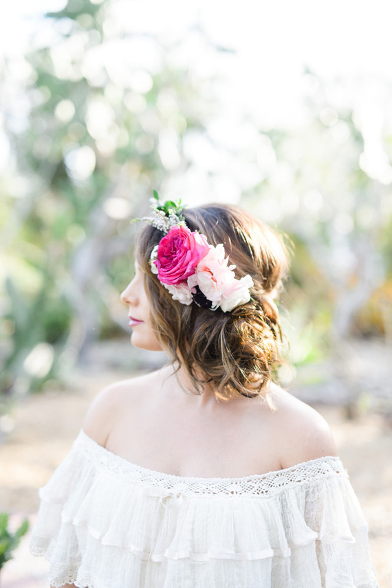 Modern mexican-inspired maternity photos