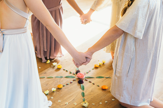 Tips for hosting a Summer Solstice Bridal Brunch