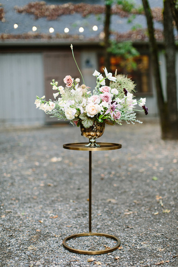 romantic wedding flowers