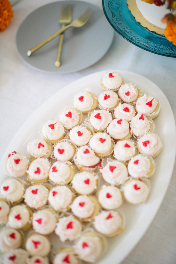 mini heart cupcakes