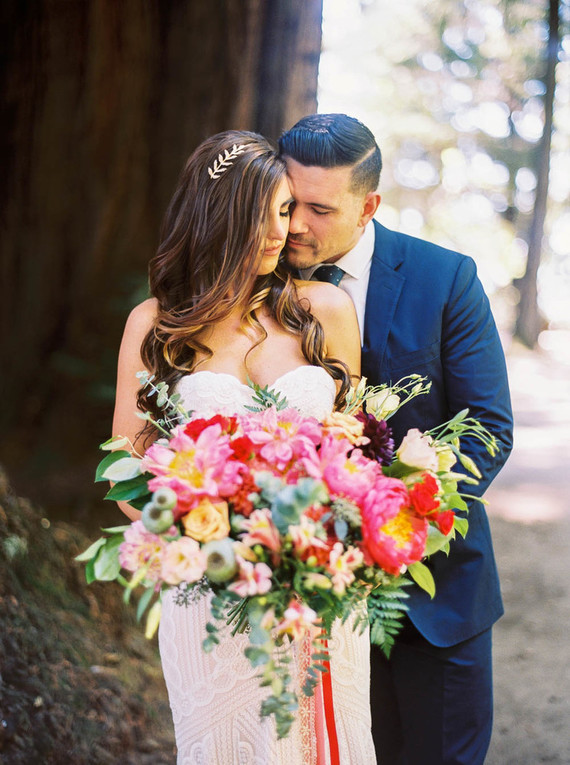 gorgeous peony bouquet