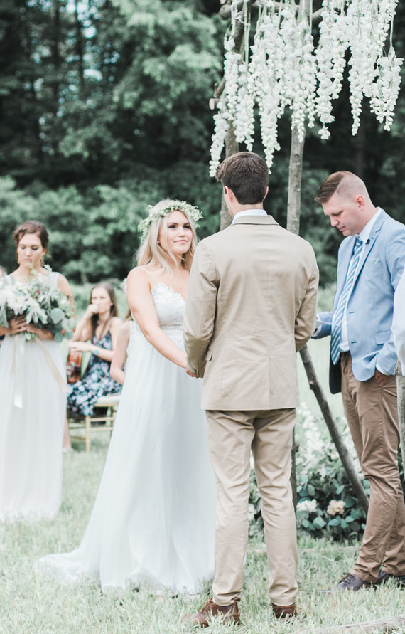Earthy summer wedding in Michigan