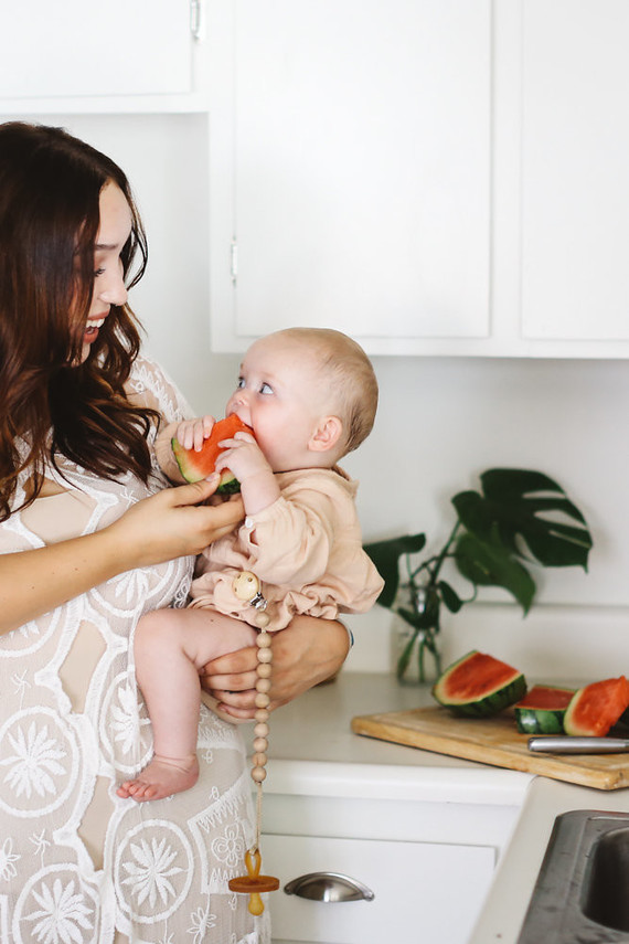 mother daughter lifestyle photos