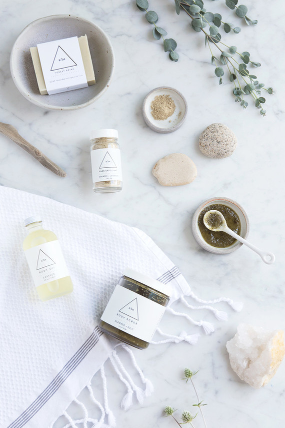 Summer bath essentials from s/he studio and Coyuchi