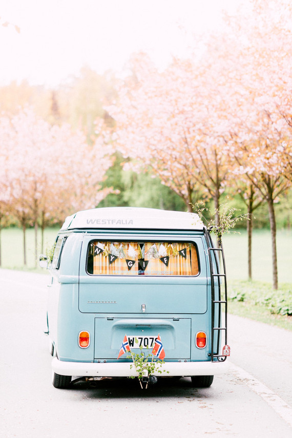 vw van in wedding