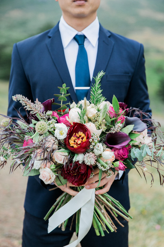 Gorgeous fall tree peony bouquet