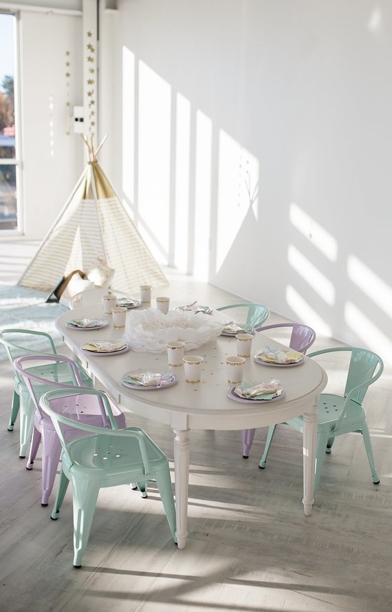 unicorn dress-up party