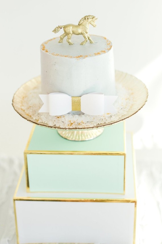 unicorn birthday cake