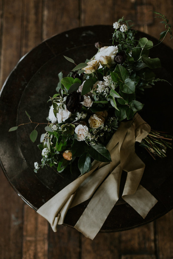 dark fall bouquet Inspiration
