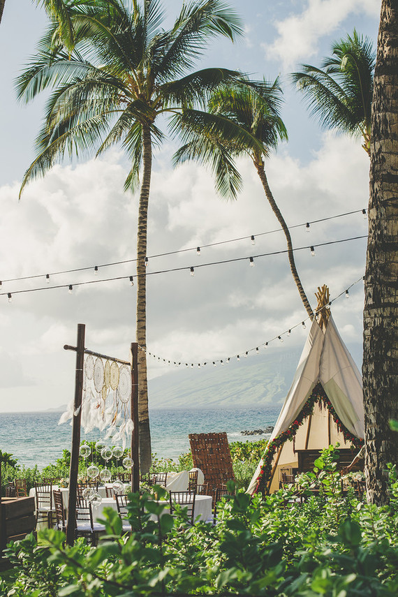 desert meet beach maui wedding