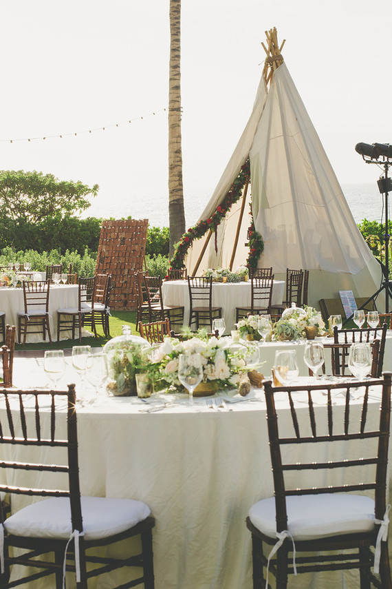 desert meet beach maui wedding