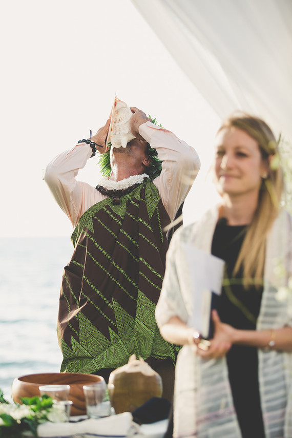 desert meet beach maui wedding