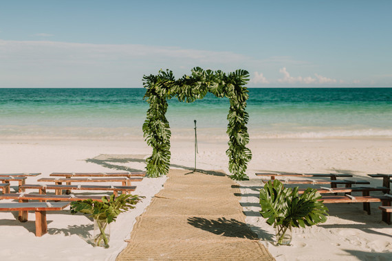 rustic tropical all white wedding in Tulum