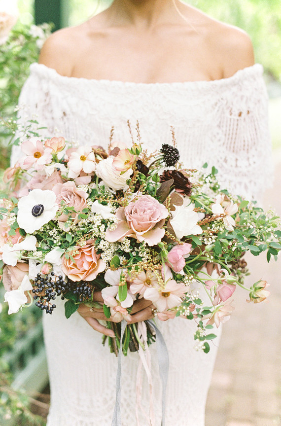 light purple bridal bouquet