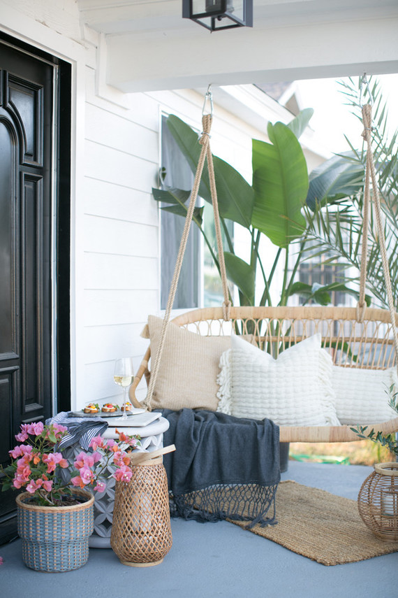 How to style your front porch for entertaining