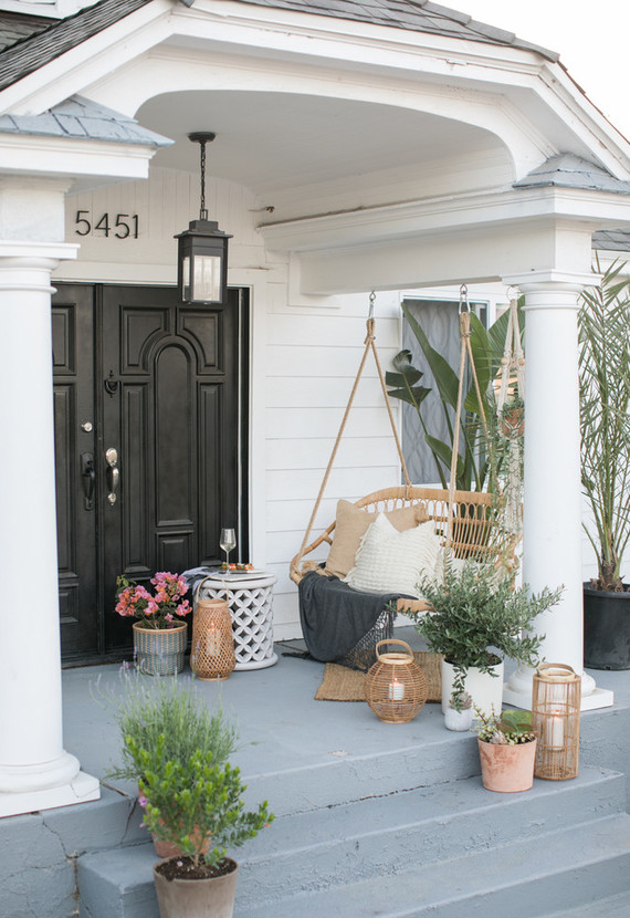 How to style your front porch for entertaining