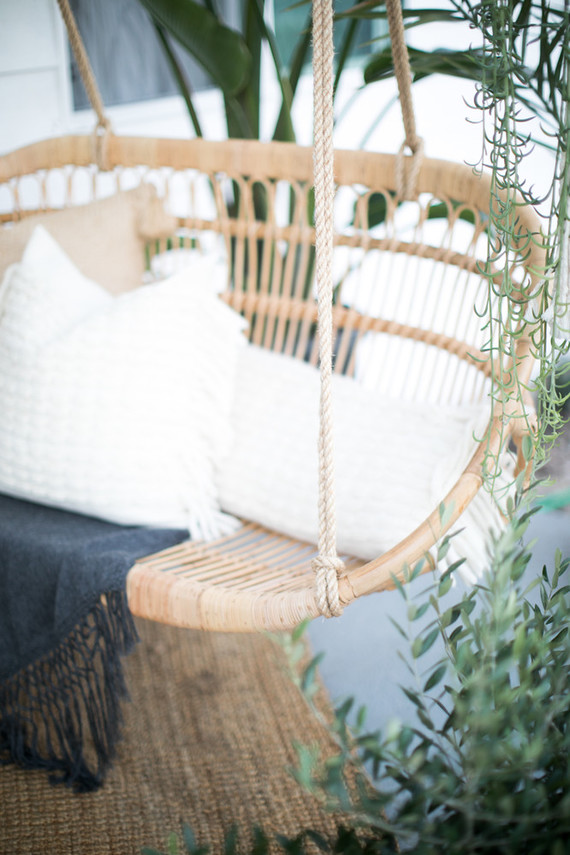 How to style your front porch for entertaining