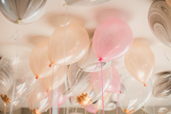 pink and white balloons