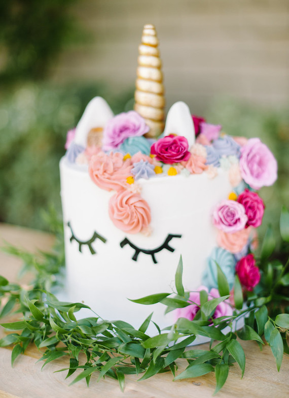 Unicorn birthday cake