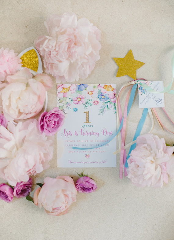 Unicorn party invitation