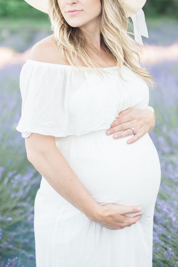 Lavender field maternity photos