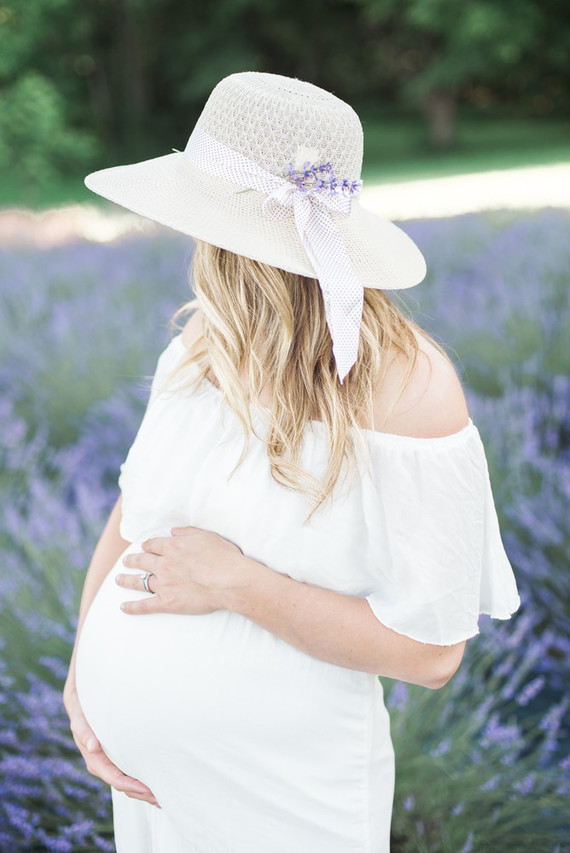 Lavender field maternity photos
