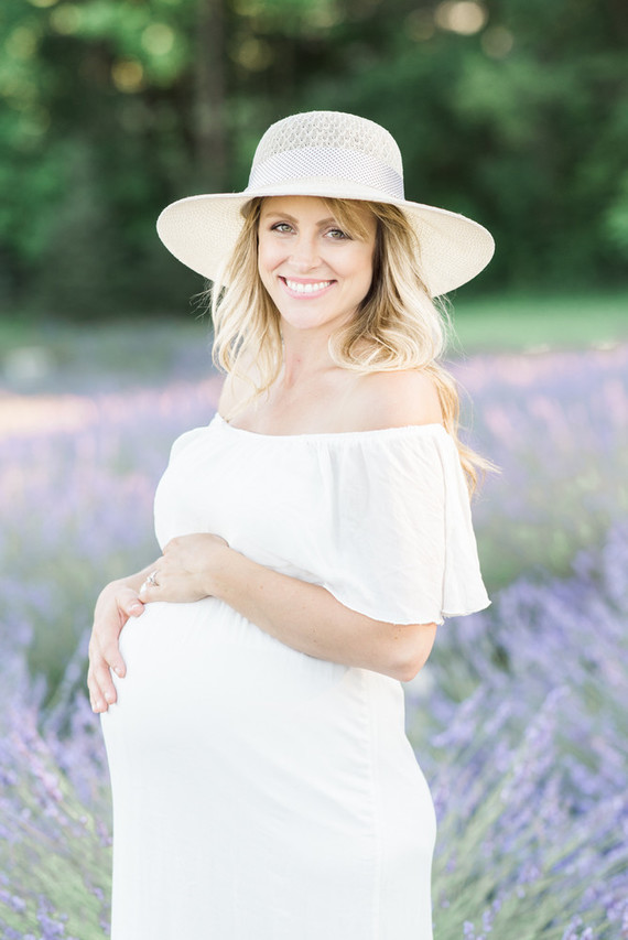 Lavender field maternity photos