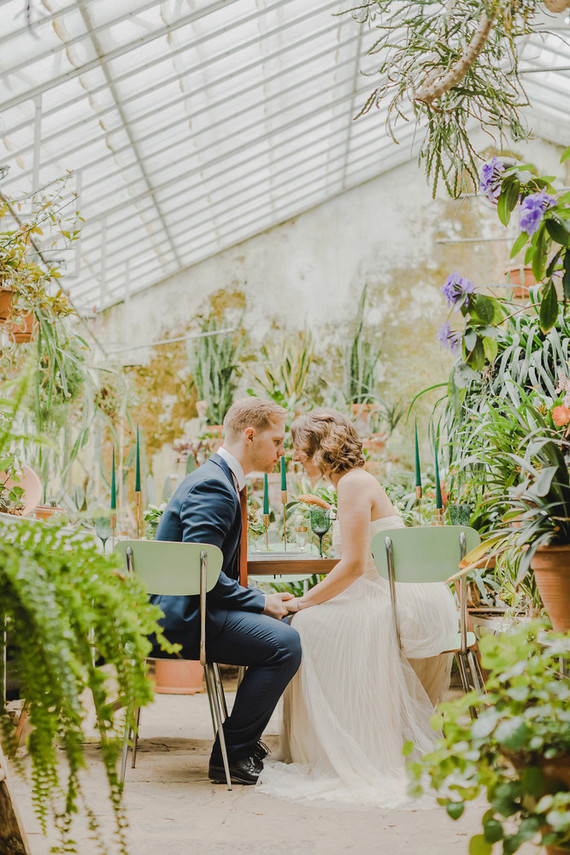 greenhouse inspired wedding ideas