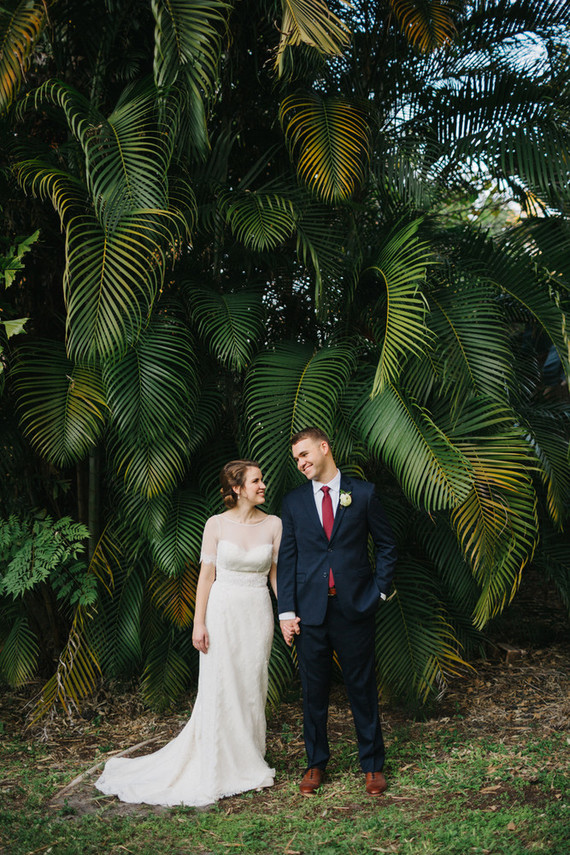 eclectic secret garden wedding with fall colors