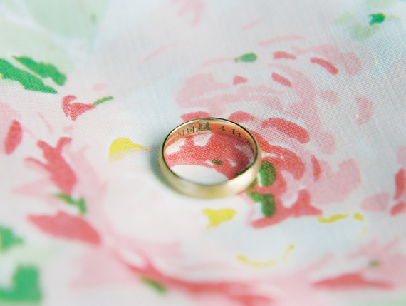 Indie Portland meets Maui wedding Inspiration
