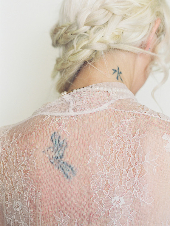 Indie Portland meets Maui wedding