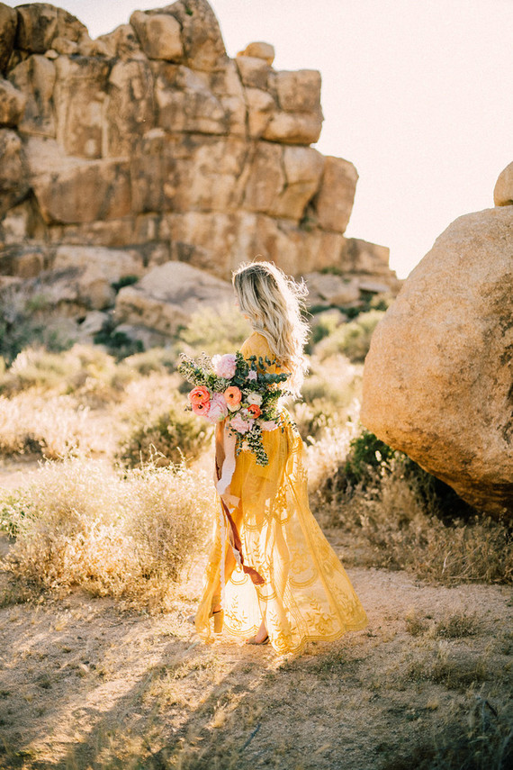 Boho engagement shoot in Joshua Tree