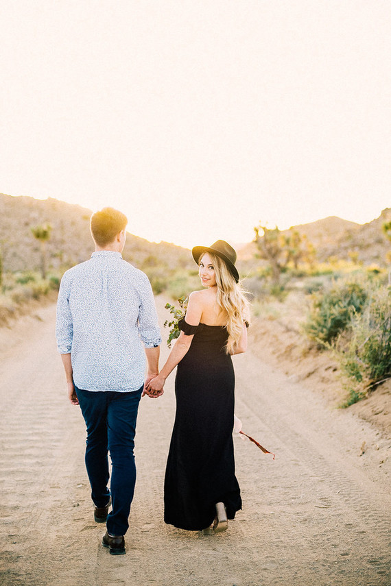 Boho engagement shoot in Joshua Tree