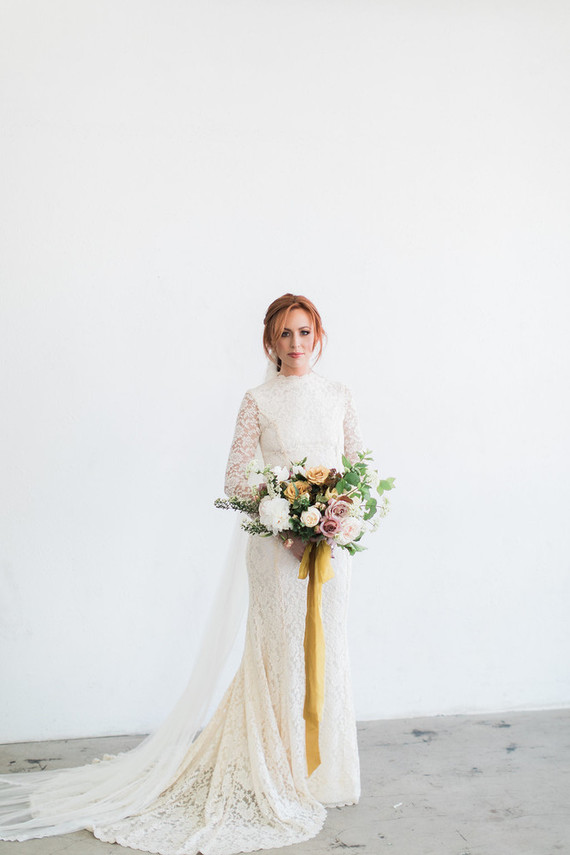 Modern minimal fall wedding ideas