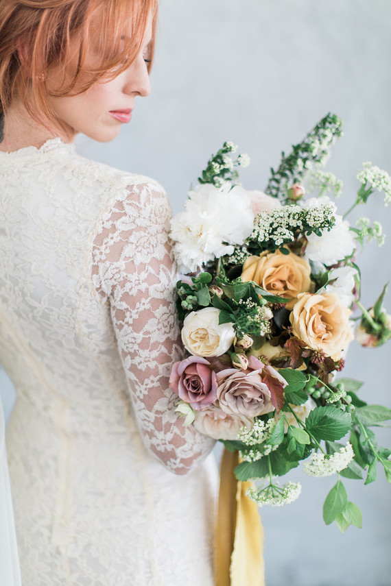 Modern minimal fall wedding ideas