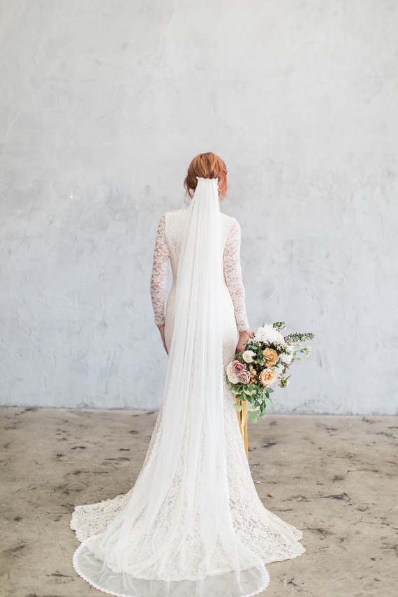 Modern minimal fall wedding ideas