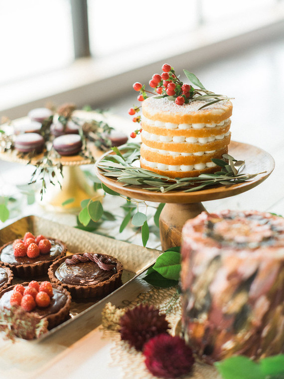 naked layer cake