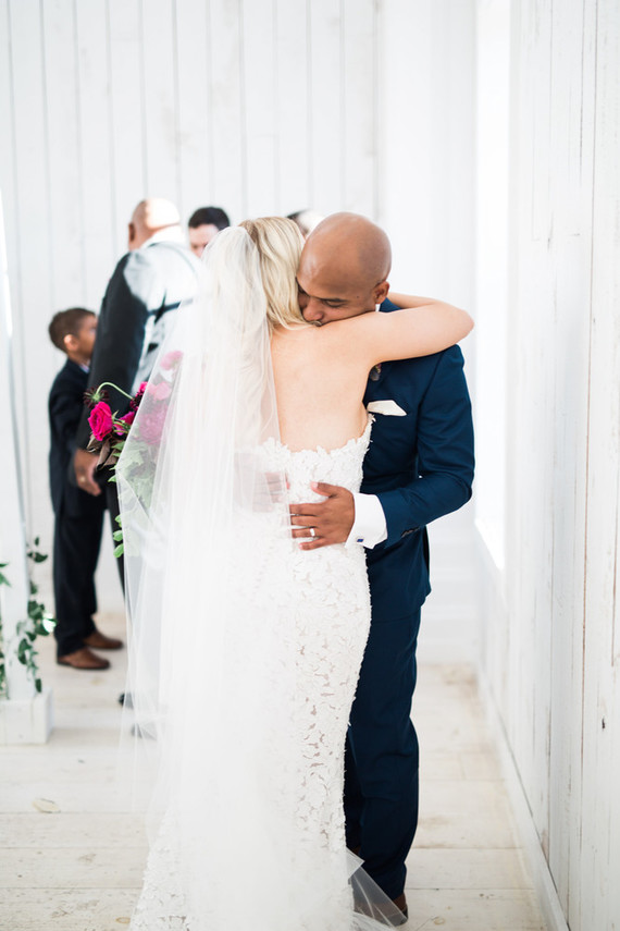Bright, modern barn wedding