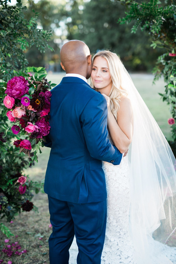 Bright, modern barn wedding