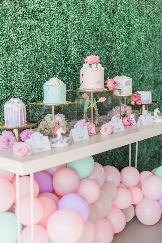 1st birthday dessert table