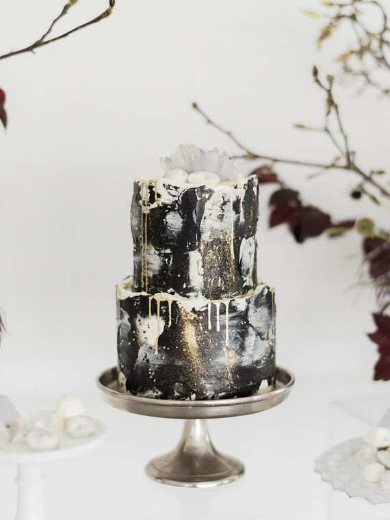 Black celestial inspired wedding cake