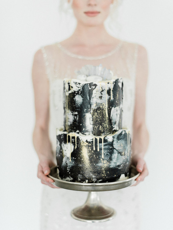 Black celestial inspired wedding cake Inspiration