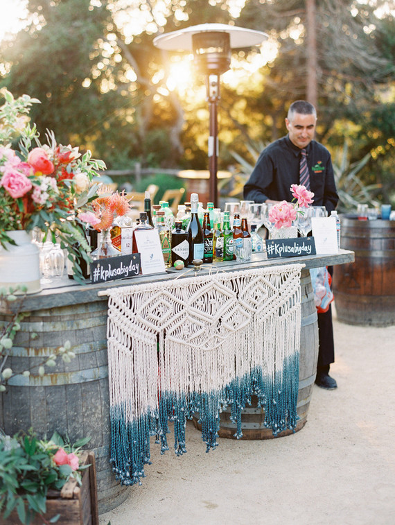 Wedding bar with macrame details