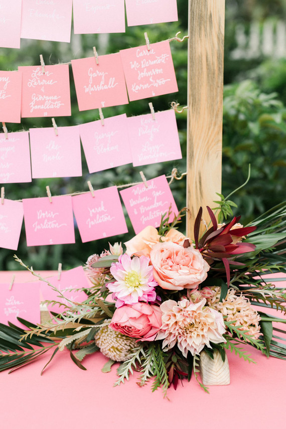 coral escort card display