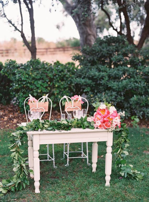 Sweetheart table with peonies