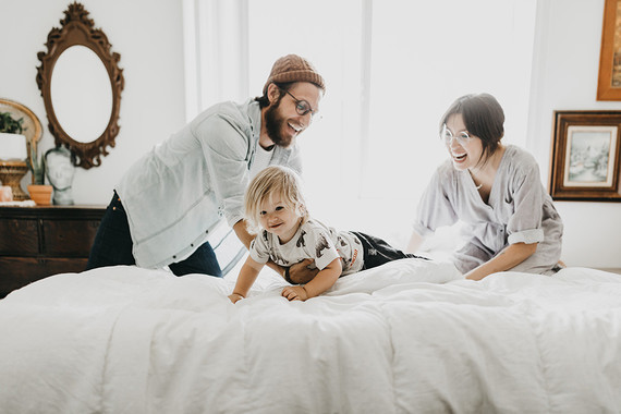 At home family session with macrame artist Judah Co.