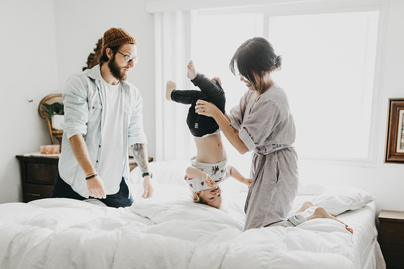 At home family session with macrame artist Judah Co.